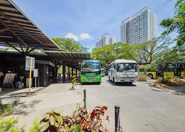 Furnished 1br In It Park, With Fast Wifi, Free Pool And Apartment Cebu
